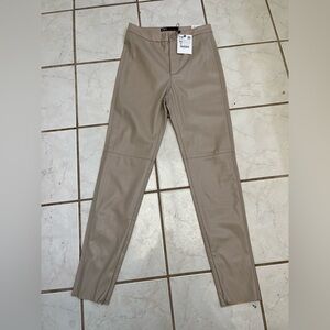 Zara NWT! Light Beige Faux Leather HI-RISE LEGGINGS Stretch Pants Sz XS